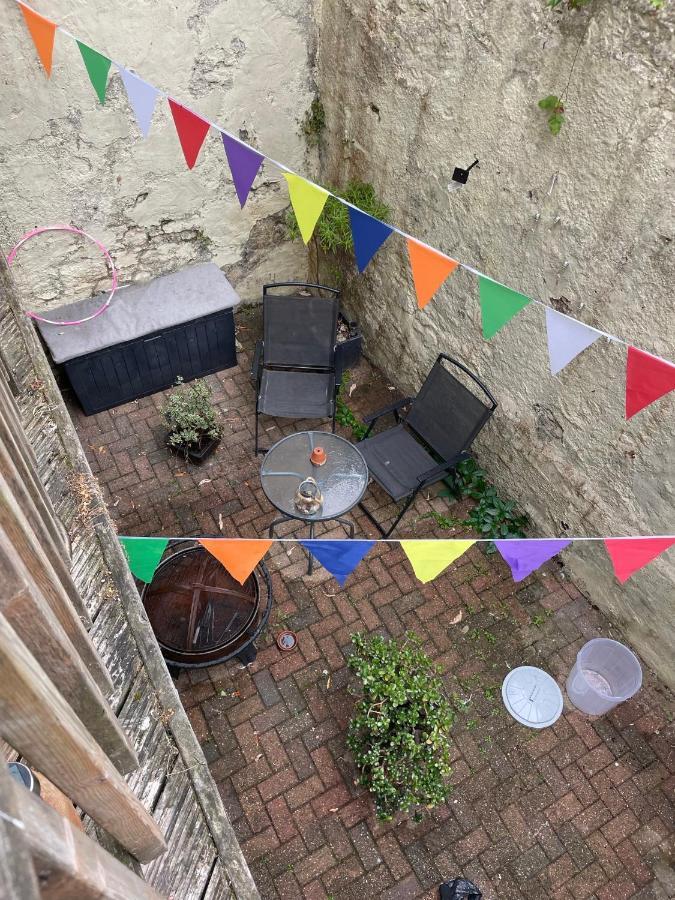 Garden Flat Torquay Just 2 Mins Walk From The Harbour Apartamento Exterior foto
